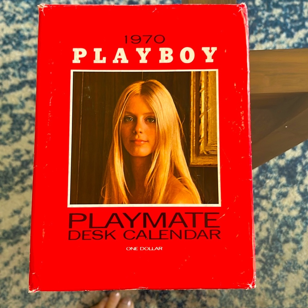 1970 PLAYBOY PLAYMATE DESK CALENDAR - GREAT CONDITION - WITH SLEEVE - RARE!